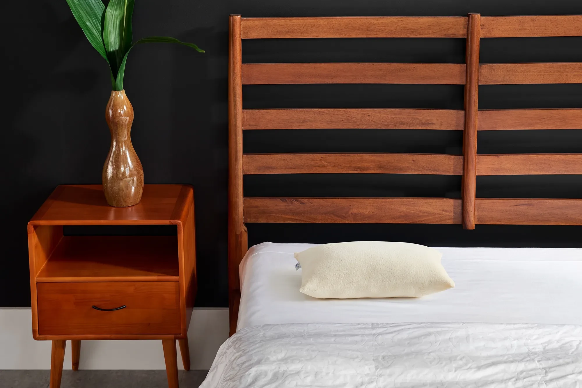 Tempur-Pedic® ComfortPillow - Travel | TempurPillows